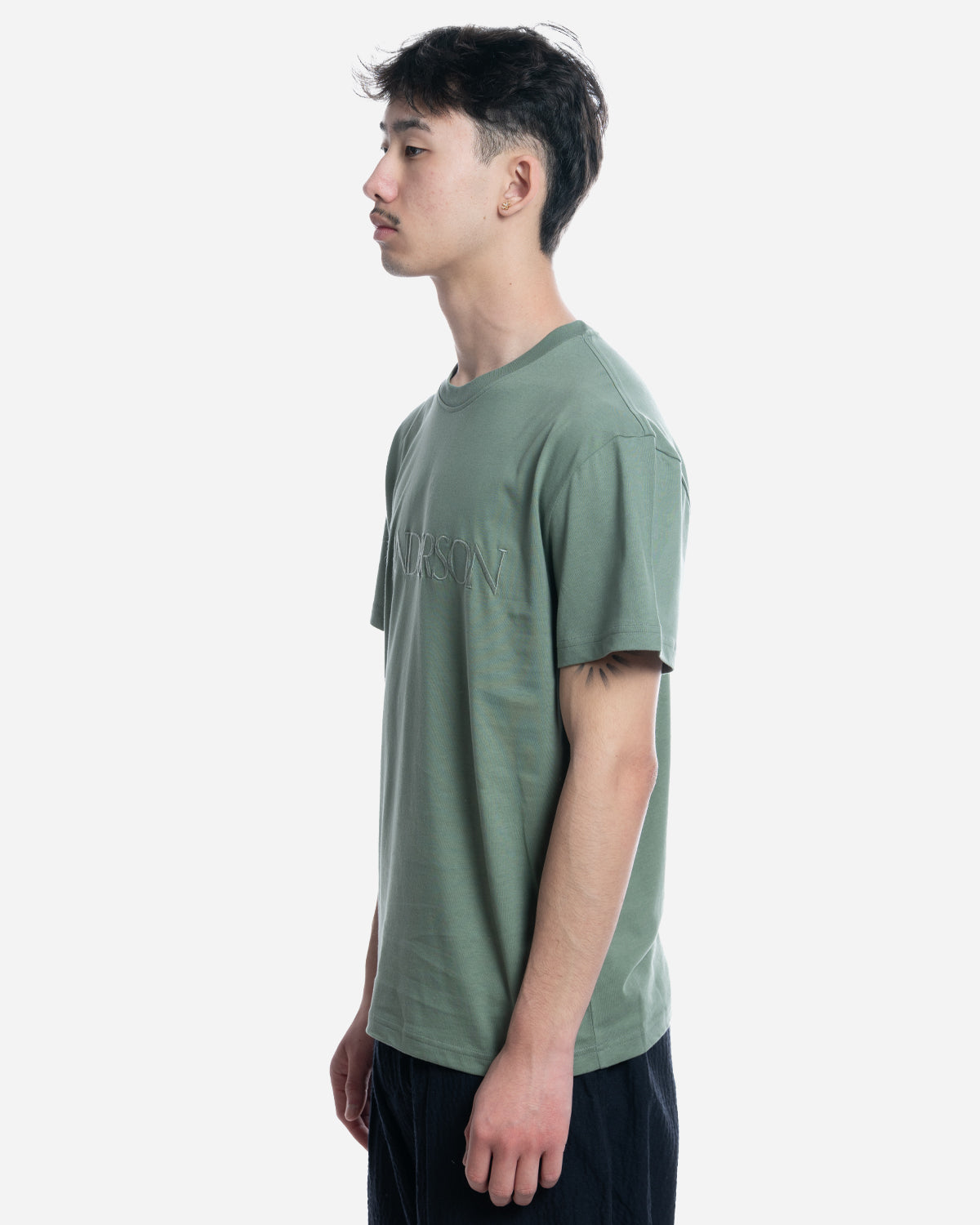 T-Shirt Logo Embroidery