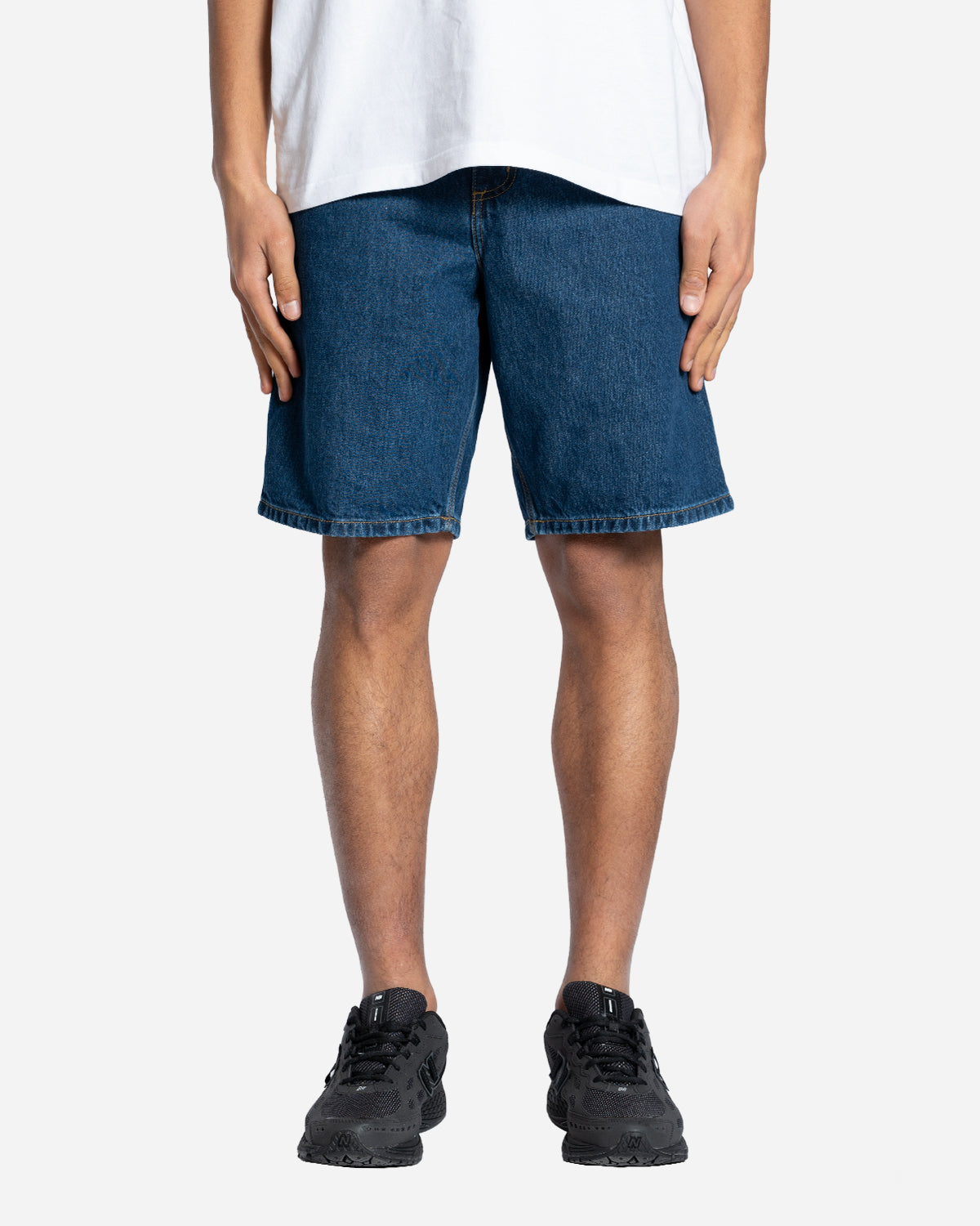 Short Single Knee Smith Denim