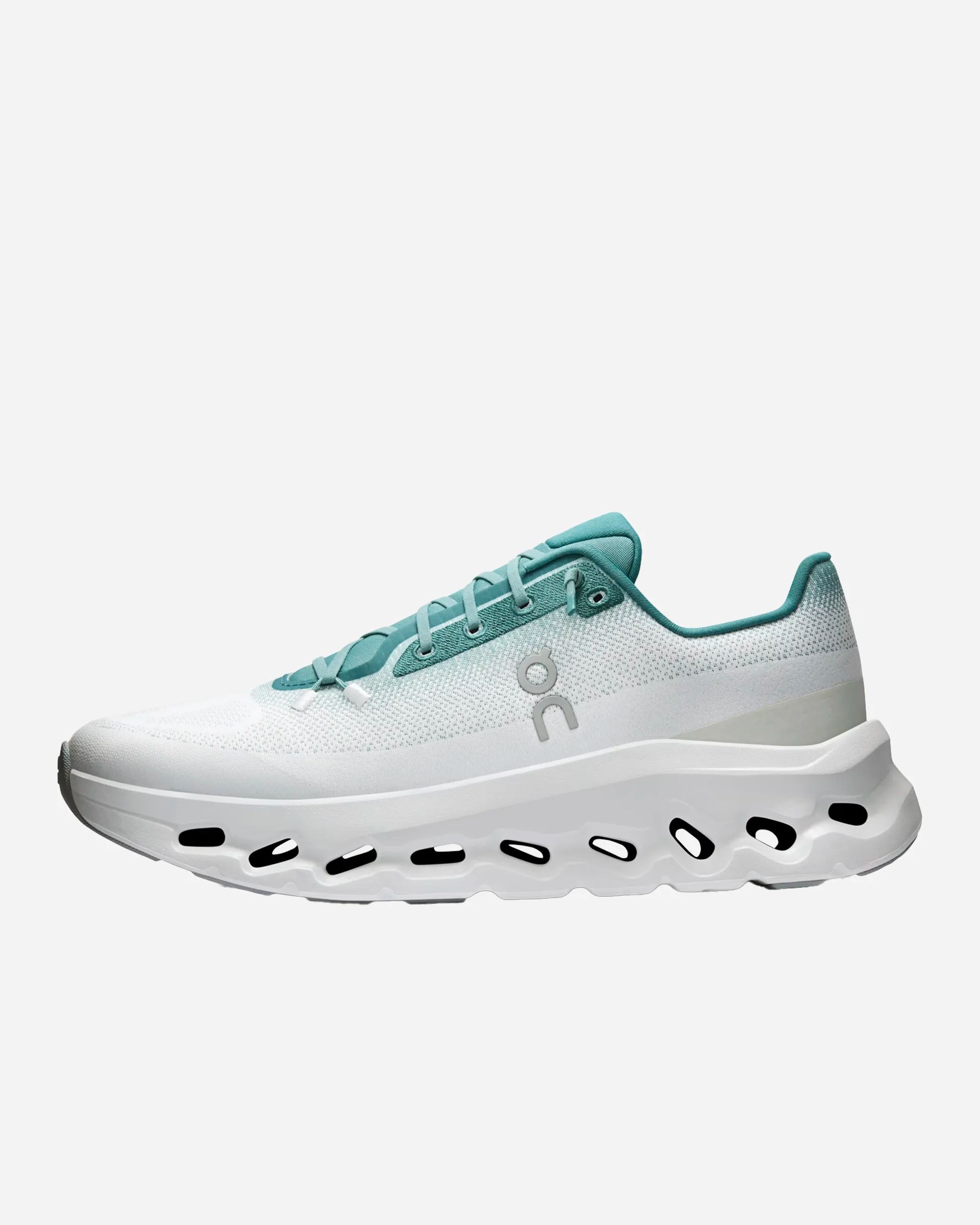 Cloudtilt Tide/White