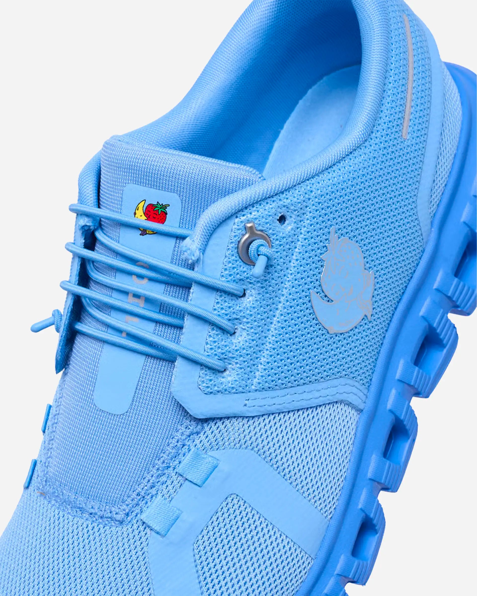 Cloud 6 Sky High Farm Goods Gourami/Pier Women