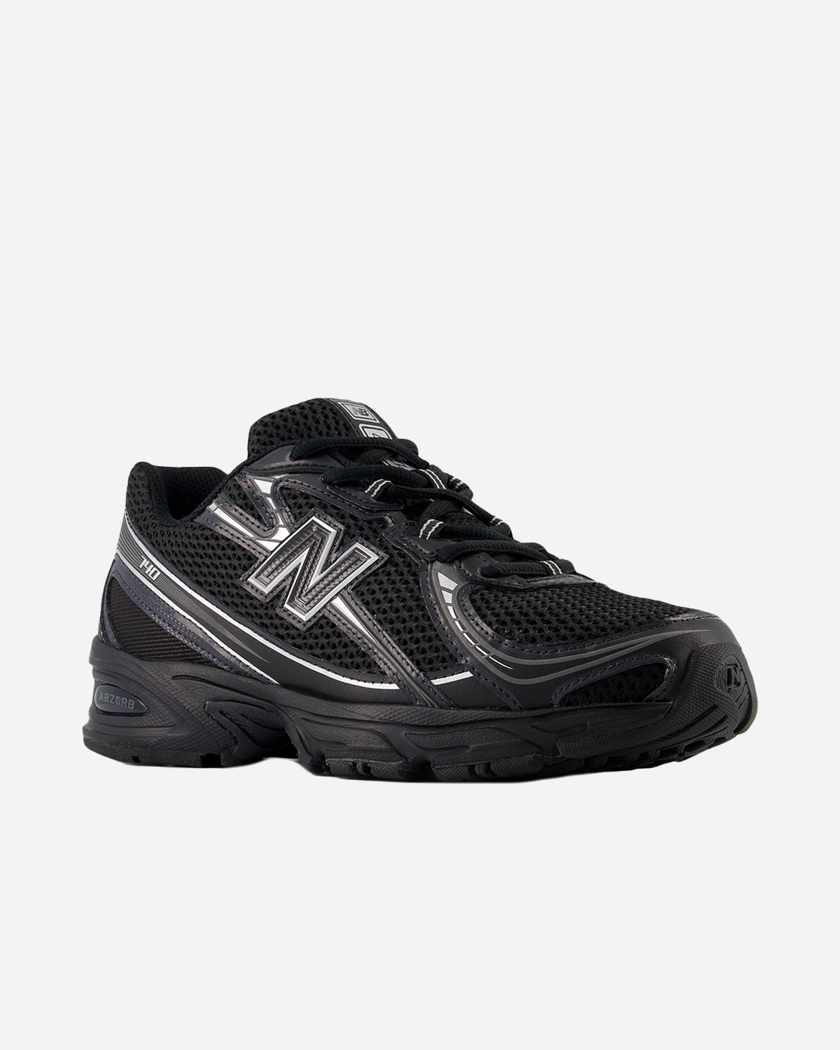 New Balance 740 Black