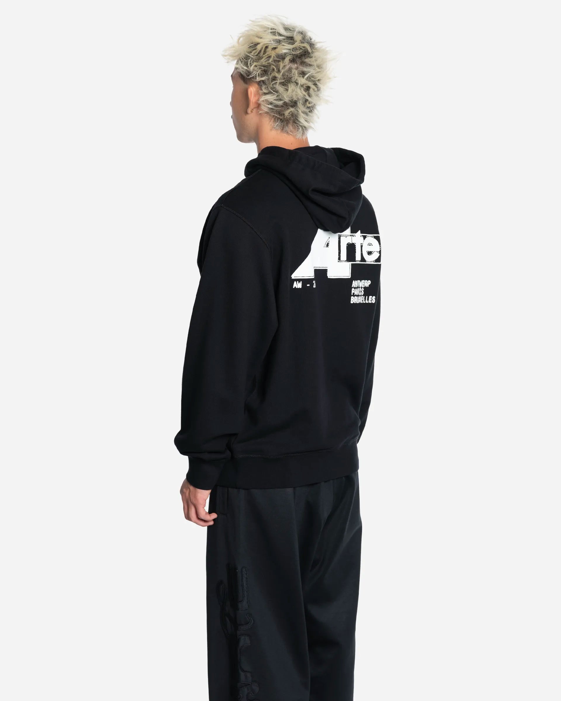 Sweat à capuche imprimé au dos 