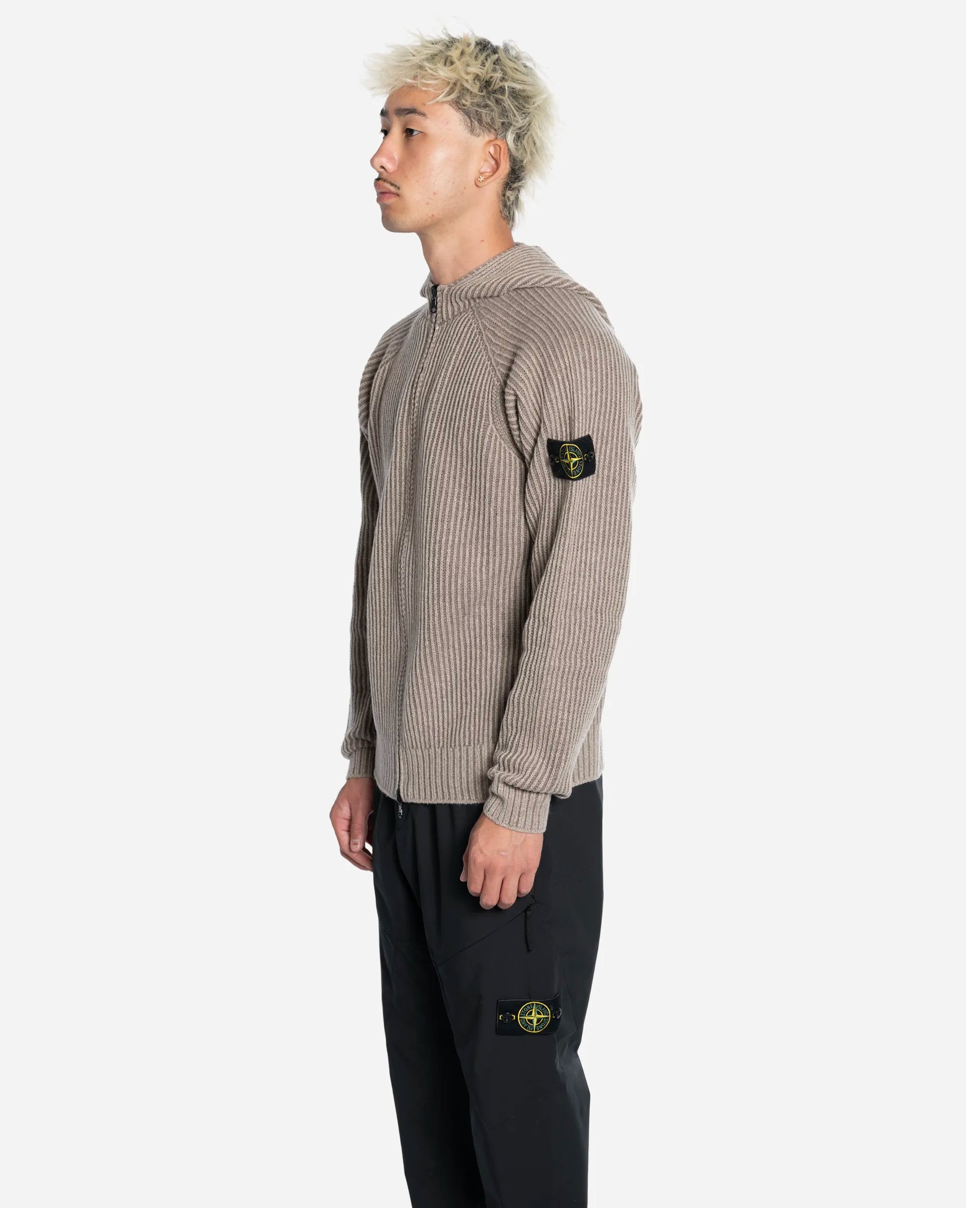 Pull à Capuche Zippé en Cachemire Vanisé Biscuit