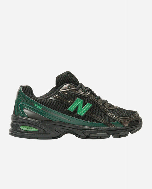 New Balance 740 Black/Nordic Green