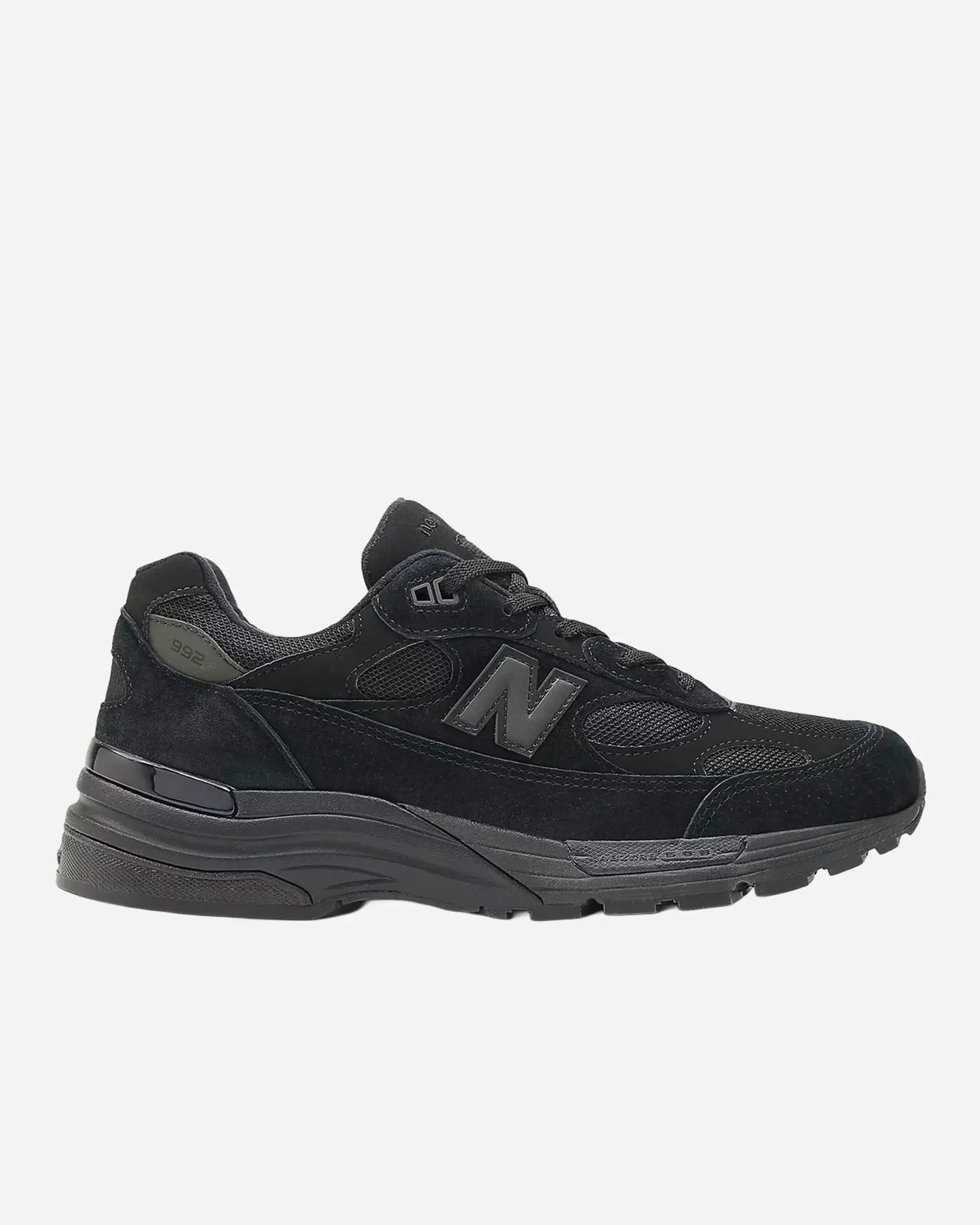 New Balance 992 Triple Black